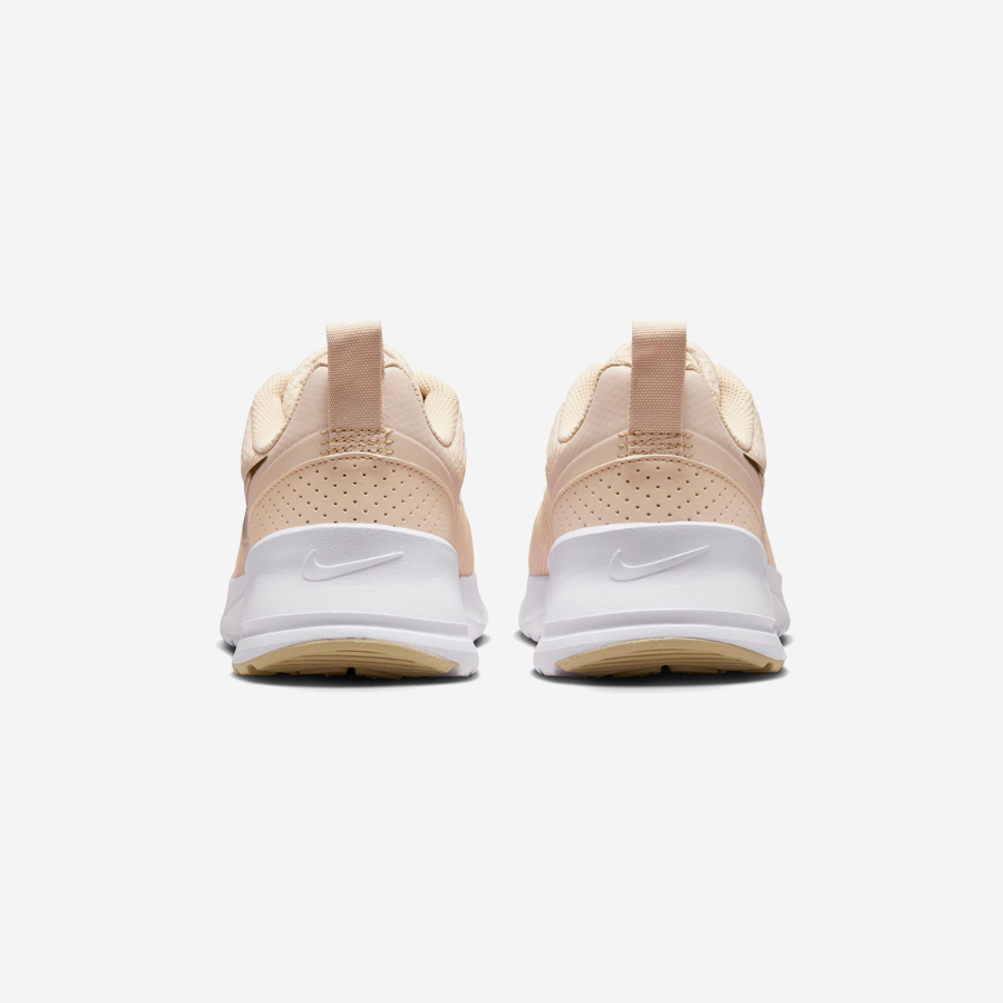 (W) NIKE AIR MAX NUAXIS