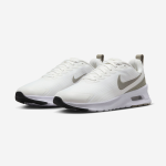 (W) NIKE AIR MAX NUAXIS
