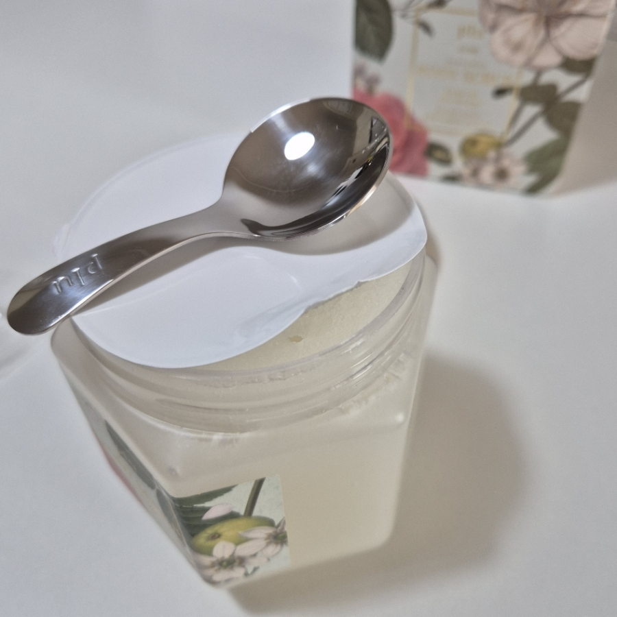 Парфюмированный сахарный скраб для тела PLU  Fleur Fleur Soap Цветочно-мускусный, 500 г, 1 шт