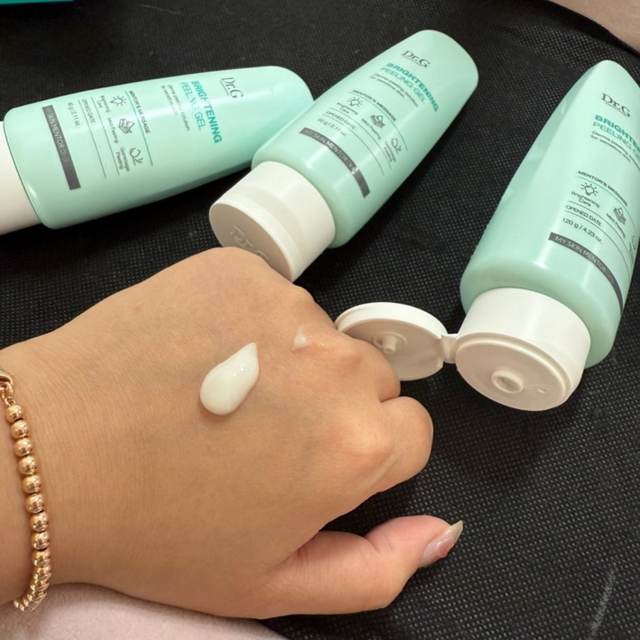 Осветляющий пилинг-гель Dr.G, 120 г + 60 г по 2 упаковки, 1 набор