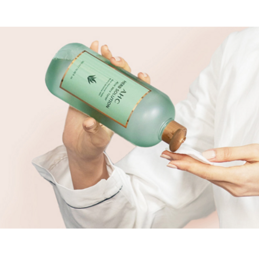 Тоник с алоэ Вера и травяным раствором AHC, 500 мл, 1 шт