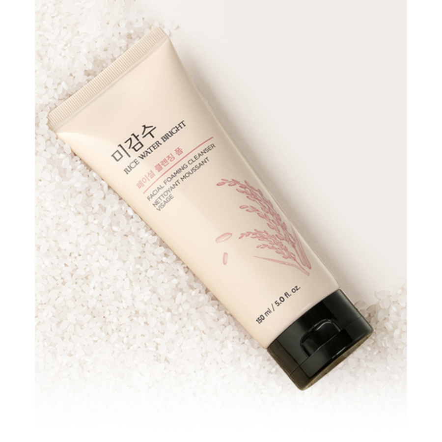 THE FACE SHOP Rice Water Bright Cleansing Foam – осветляющая пенка для умывания с рисовой водой, 150 мл