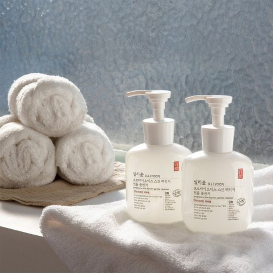 Нежное очищающее средство Illiyoon Probiotics Skin Barrier, 300 мл