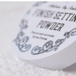 Too Cool For School Art Class by Rodin Финишная пудра для закрепления, 10 г, Белая, 1шт