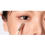 Тени для век с эффектом сияния в оттенке 03 Relighting (скидка -37%)