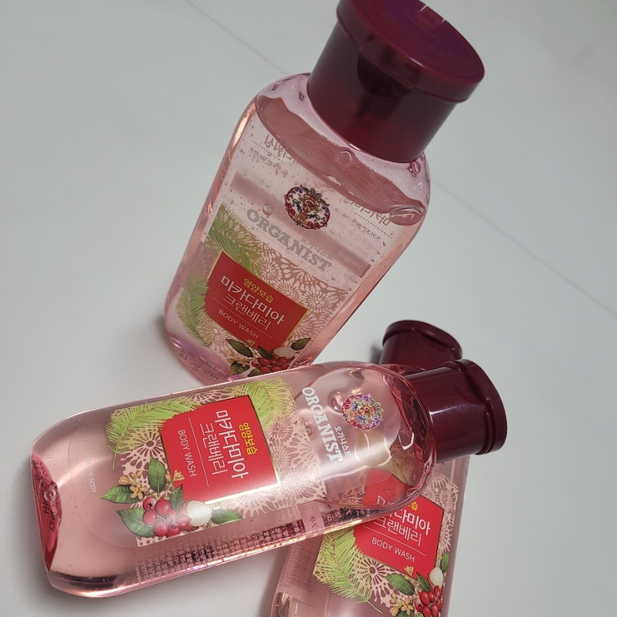 Organist Гель для душа с клюквой и макадамией, 480 мл