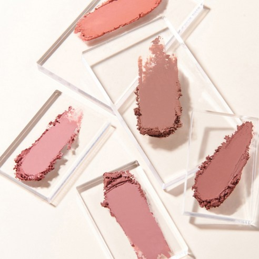 Размазывающий карандаш для губ BANILA CO , 0,8 г, PK01 Nude Rose (скидка-32%)