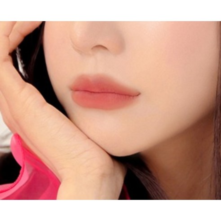 Размазывающий карандаш для губ BANILA CO, 0,8 г, BE01 Nude Oat (скидка -32%)