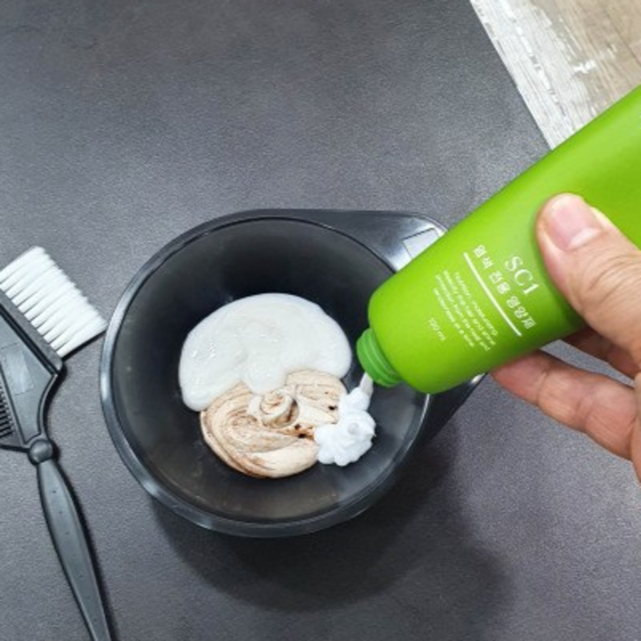 Srincare SC1 Специальное питательное вещество для красителей, 120 мл, 1 шт (скидка-31%)