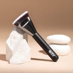 Кисть для нанесения тонального крема Airy Fitting, черная, 1 шт (скидка -5%)