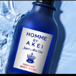 Akei Homme Super All-in-One гель для душа с ароматом сенсеферомонов и шариками для душа, 550 мл, 1 комплект(скидка-73%)