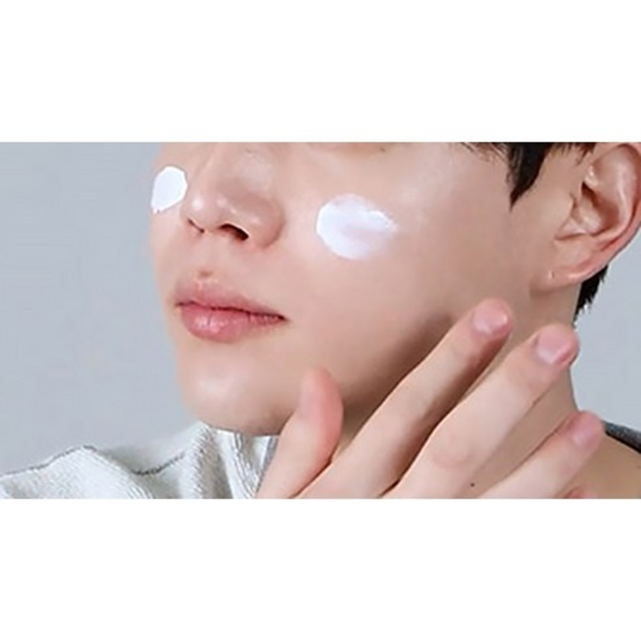 Тонизирующий солнцезащитный крем Dashu Man's VitaBoom, 50 мл (скидка-43%)