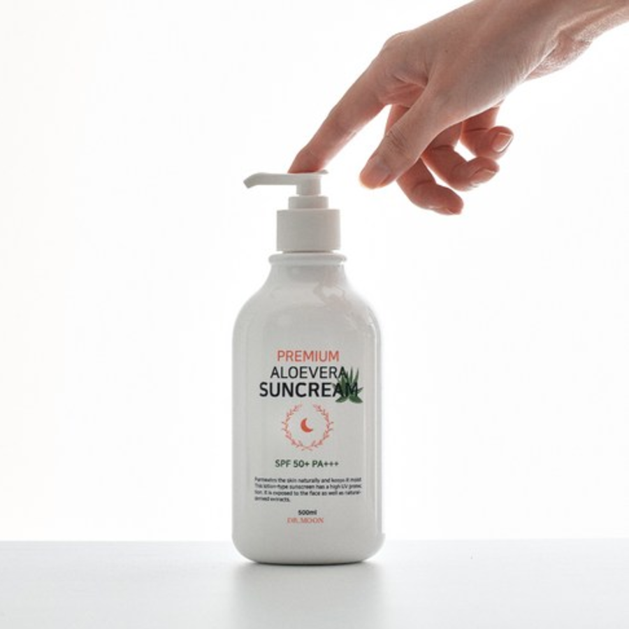 Солнцезащитный крем DR MOON Premium с Алоэ Вера SPF50+ PA+++, 500 мл