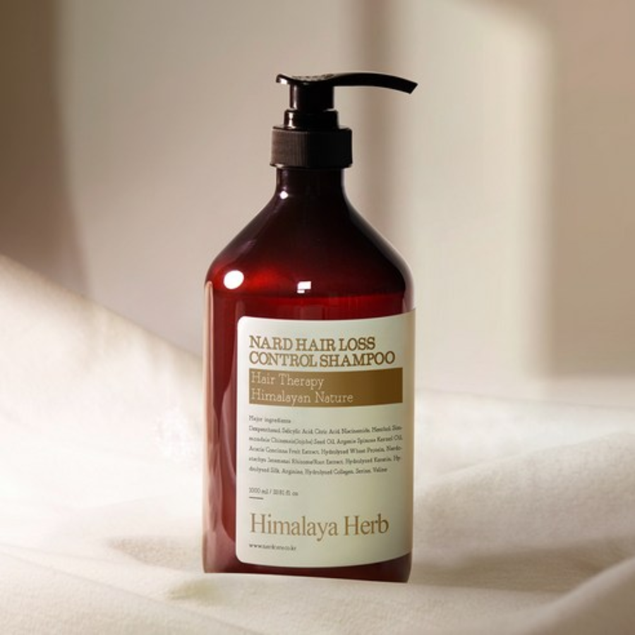 Шампунь для снятия симптомов выпадения волос и ухода за кожей головы Aroma Herb, 1 л (скидка -53%)