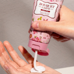 Bouquet Garni Увлажняющий отшелушивающий крем для ног с белым мускусом 100 мл