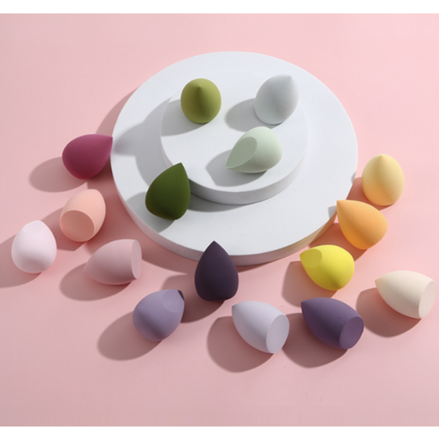 Спонж для макияжа Titan Beauty Water drop Egg Puff, 4 шт. + набор футляров, фиолетовая, 1 комплект (скидка -8%)