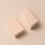 Спонж для ежедневного макияжа Merge Triangle Puff (скидка -30%)