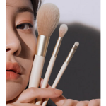 Кисть для растушевки теней Etude Shadow Brush Eye, смешанные цвета, 1шт (скидка-41%)