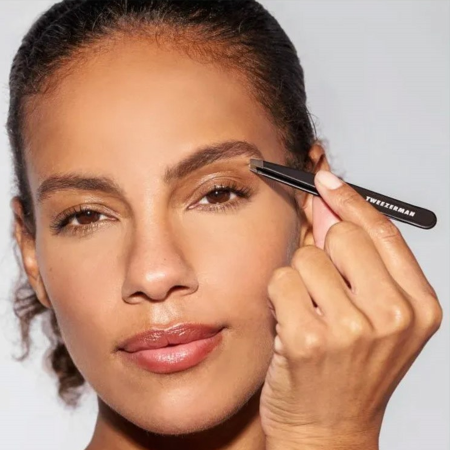 Наклонные пинцеты Tweezerman, розовые