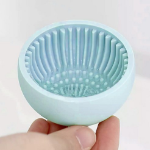 Силиконовая накладка для чистки слоеной кисти для макияжа Titan