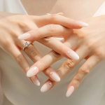 Многоразовые типсы Musemark, миндаль, белый мерцающий, 1 набор