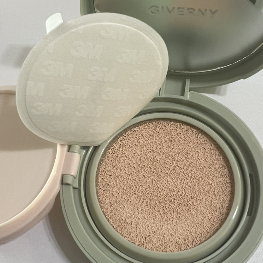 Giverny Close Cover Cushion Foundation Основной продукт 12 г + сменный блок 12 г Набор, 21NW Светло-бежевый, 1 набор (скидка-45%)