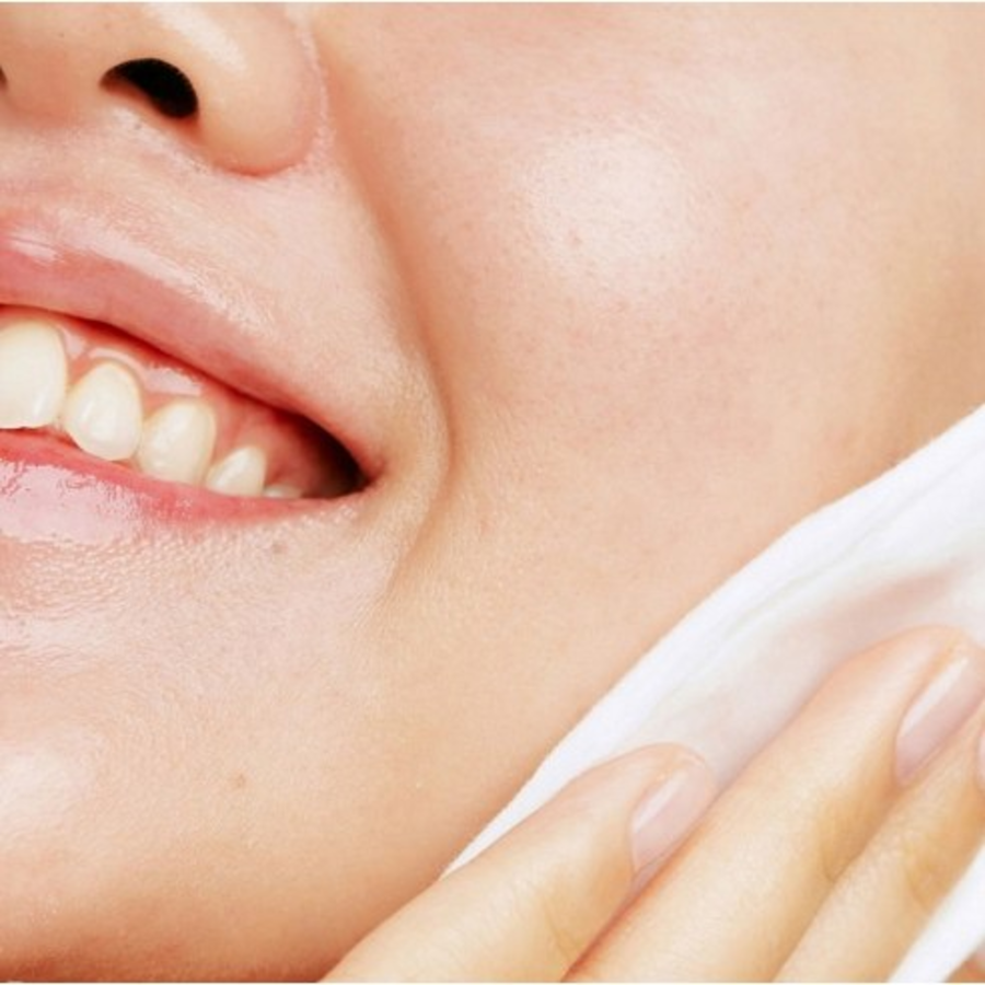 Тоник Innisfree Visa BHA Trouble Toner, 170 мл (скидка-41%)