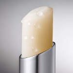 Бальзам для губ Innisfree Dewy Treatment 3,2 г (скидка-50%)