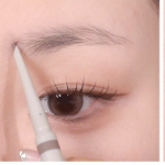 Тонкий карандаш для бровей Too Cool For School, № 1, пепельно-коричневый, 1 шт.