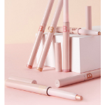 BANILA CO Ванильный стик для придания цвета глазам, 0,5 г, 01 "Жемчужная кожа"