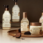 Beyond Deep Moisture Signature Эмульсия для тела с цветочно-мускусным ароматом 450 мл