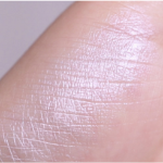 Хайлайтер Lilybyred Love Beam Glow Veil, 3,2 г, 01 Omo Beam, 1 шт