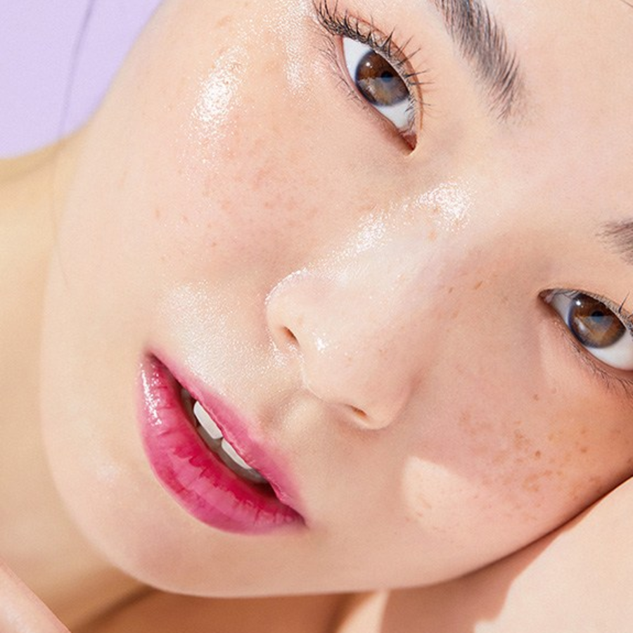 Nooni Apple Lip Oil – увлажняющее масло для губ с яблочным акцентом, 3,7 мл