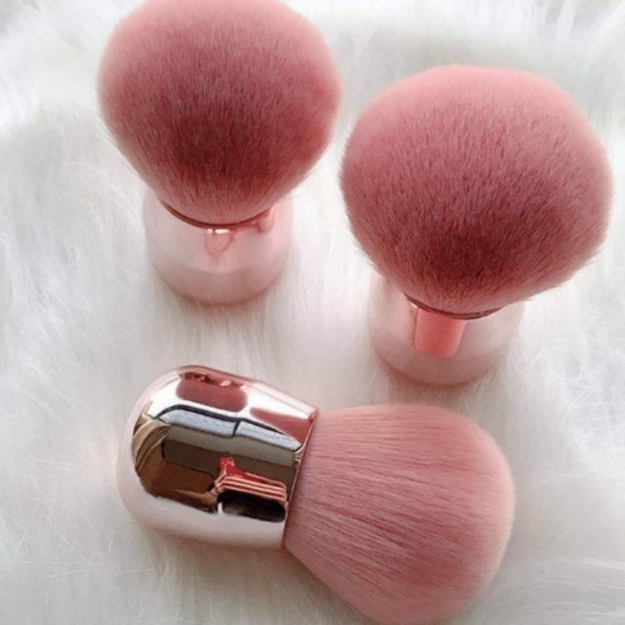 Кисточка для удаления пыли с ногтей Gogo Blanc Super Cool