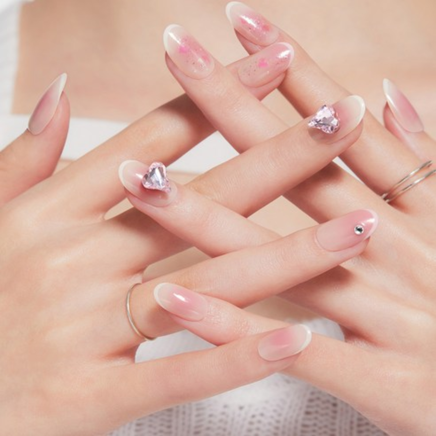 Dashing Diva Magic Press Nail Tip Set, Shy Heart – набор накладок для ногтей