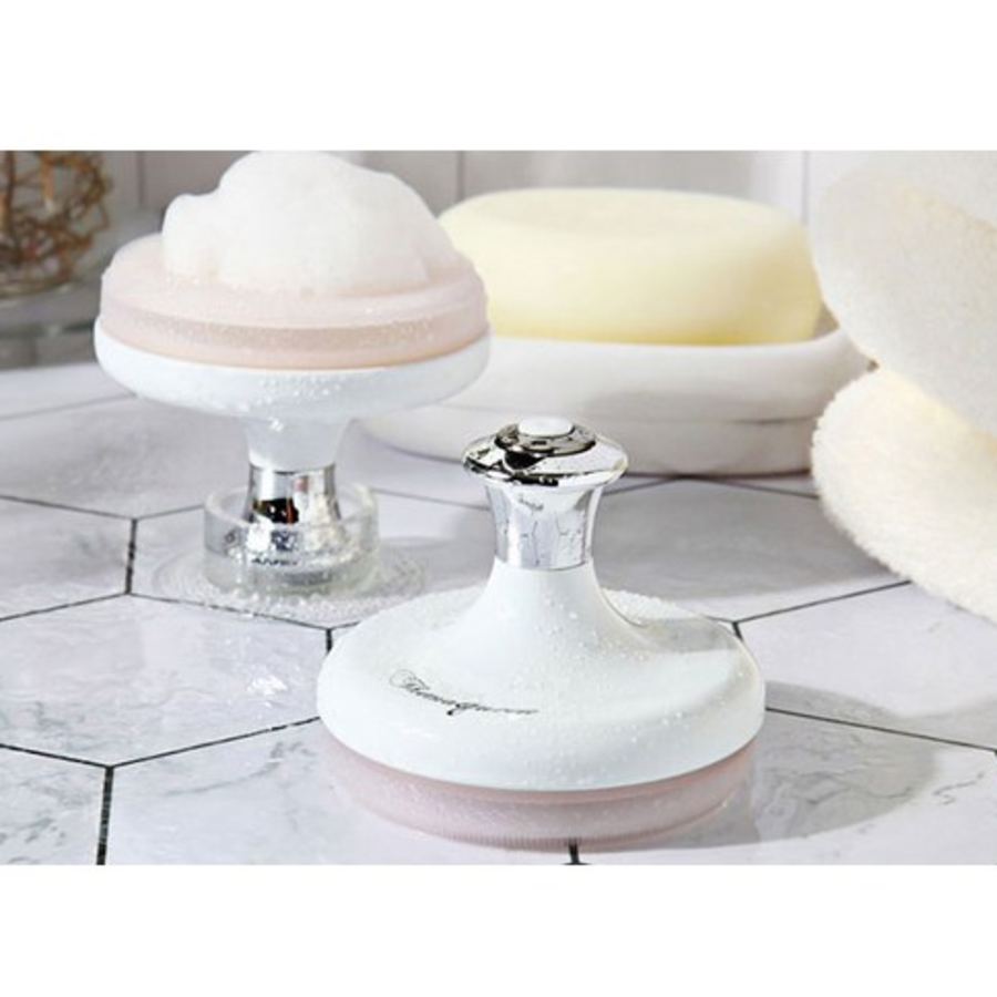 DERMAQUEEN Кушионная очищающая щетка для кожи