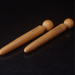 MEO Массажер для тела с ручкой в виде розового дерева