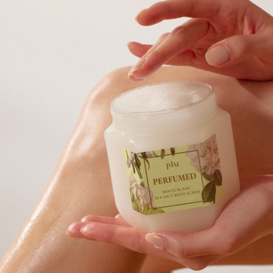 Plu  – скраб для тела с морской солью и ароматом белого хлопка, 500 г