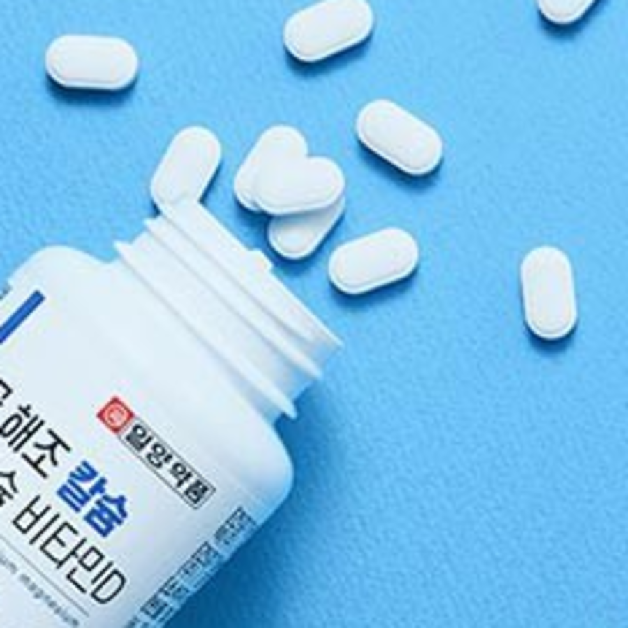 Ilyang Pharmaceutical Fish Bone & Seaweed Calcium Magnesium Vitamin D & K – комплекс из морских источников для крепких костей, 48 г