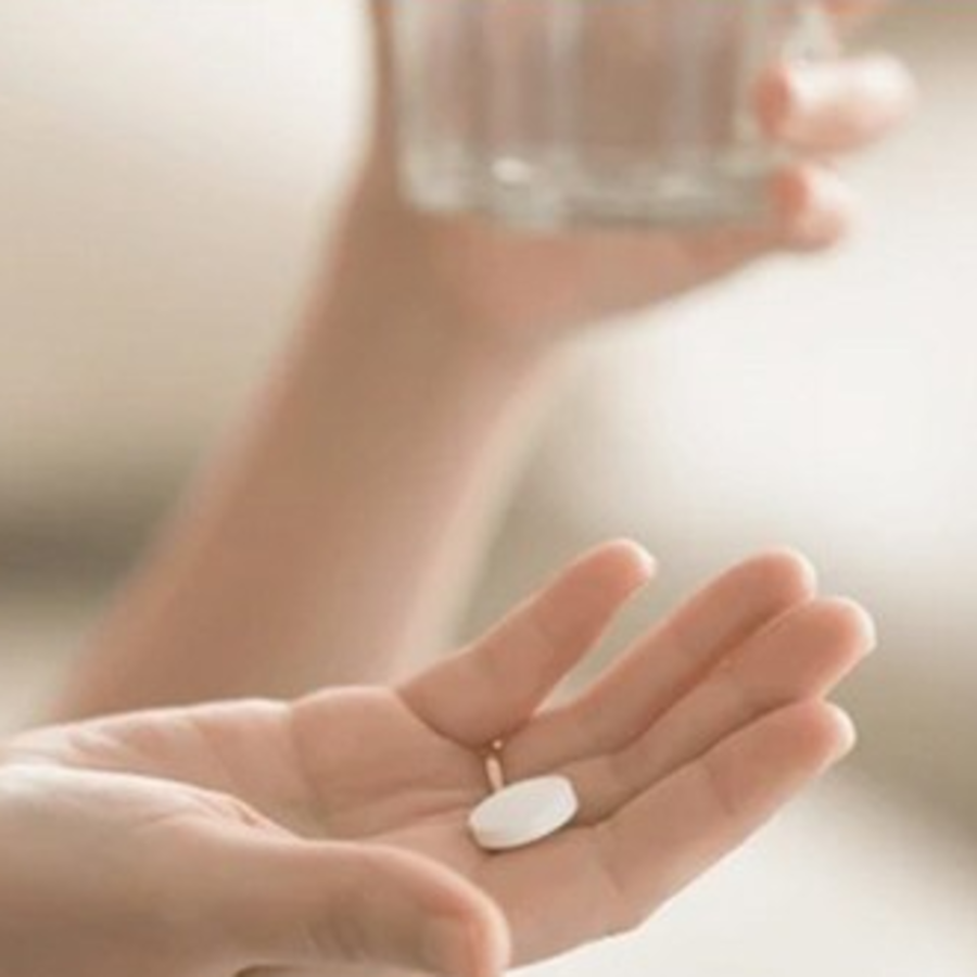 Kolon Pharmaceuticals Aimе MoonNight Melatonin – добавка с мелатонином для улучшения сна, 13.5 г, 30 таблеток