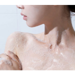 Fation NoScanine Trouble Body Wash Mugwort Scent – очищающее средство для тела с экстрактом полыни, 490 мл