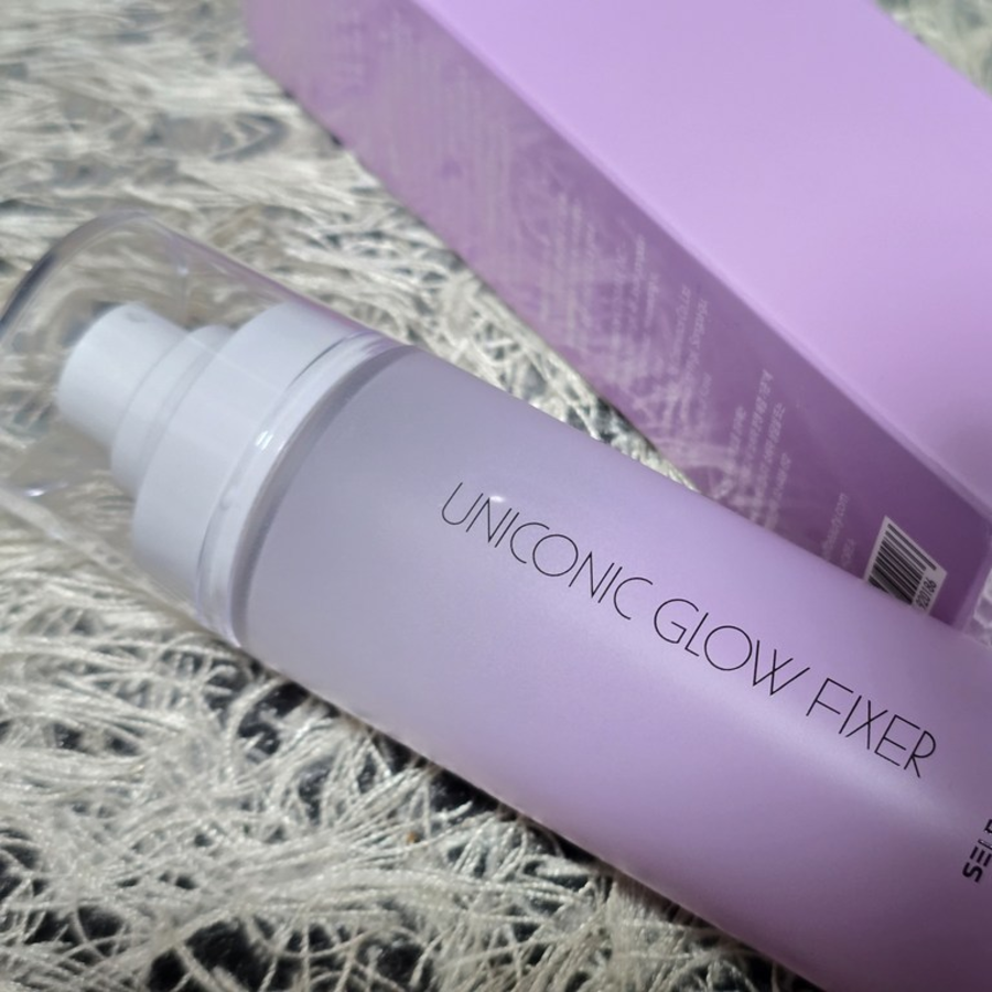 Self Beauty Uniconic Glow Makeup Fixer, 100 мл – фиксирующий спрей для макияжа с сияющим эффектом