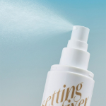 LUNA Long Lasting Makeup Setting Fixer, 100 мл – фиксирующий спрей для макияжа