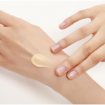 THE FACE SHOP – питательный лосьон для рук с эффектом "мягкого касания", 200 мл