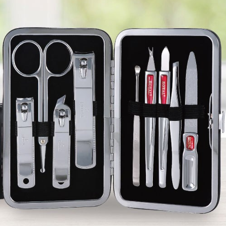 Royal Metal Frame Nail Clipper  RM-486 – премиальный набор для маникюра и педикюра из 9 предметов