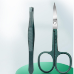 Travel Nail & Toe Clipper  – портативный набор для маникюра и педикюра из 12 предметов