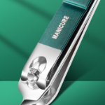 Travel Nail & Toe Clipper  – портативный набор для маникюра и педикюра из 12 предметов