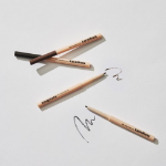 Karadium Slim Fixing Pencil Liner Black – ультратонкий карандаш-лайнер для глаз, оттенок Black