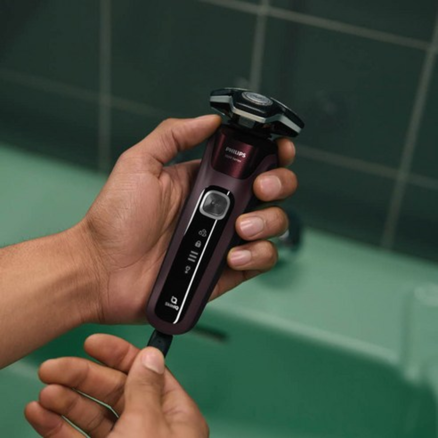 Philips SkinIQ 5000 Series Electric Shaver – инновационная электрическая бритва