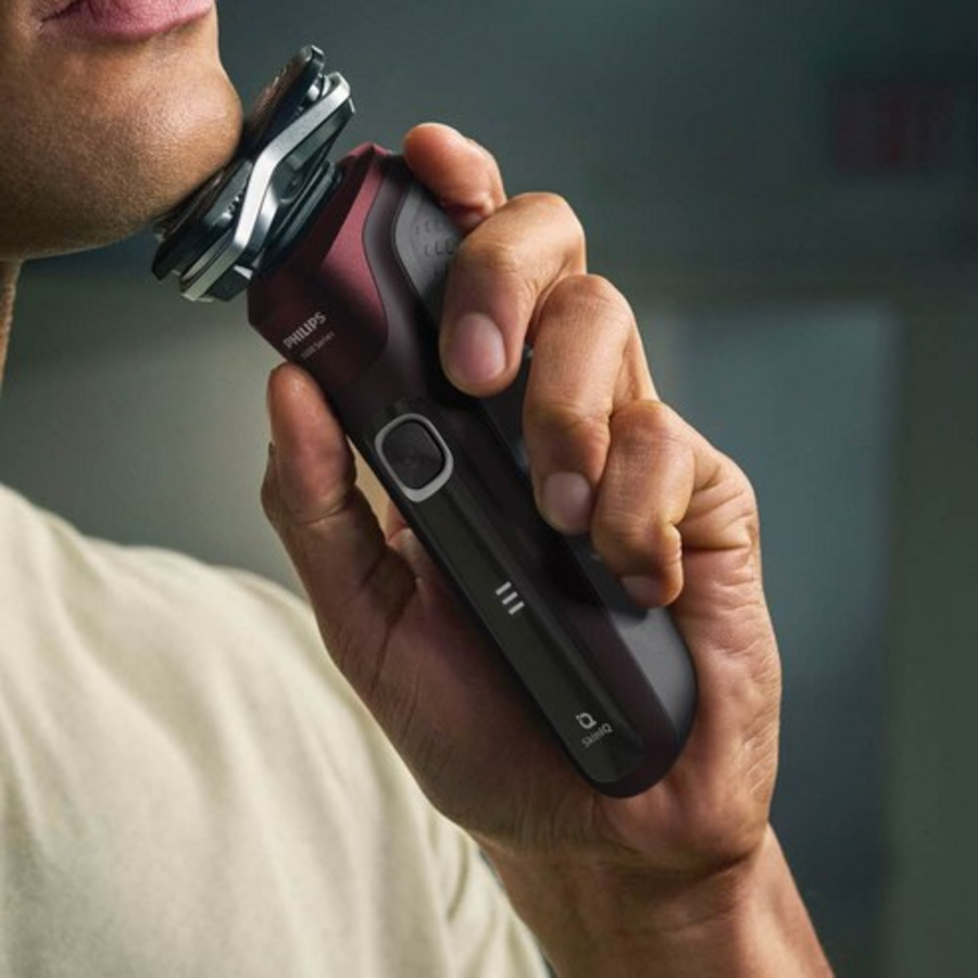 Philips SkinIQ 5000 Series Electric Shaver – инновационная электрическая бритва